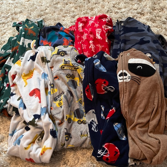 9 Carters Footie Pajamas - Picture 1 of 16